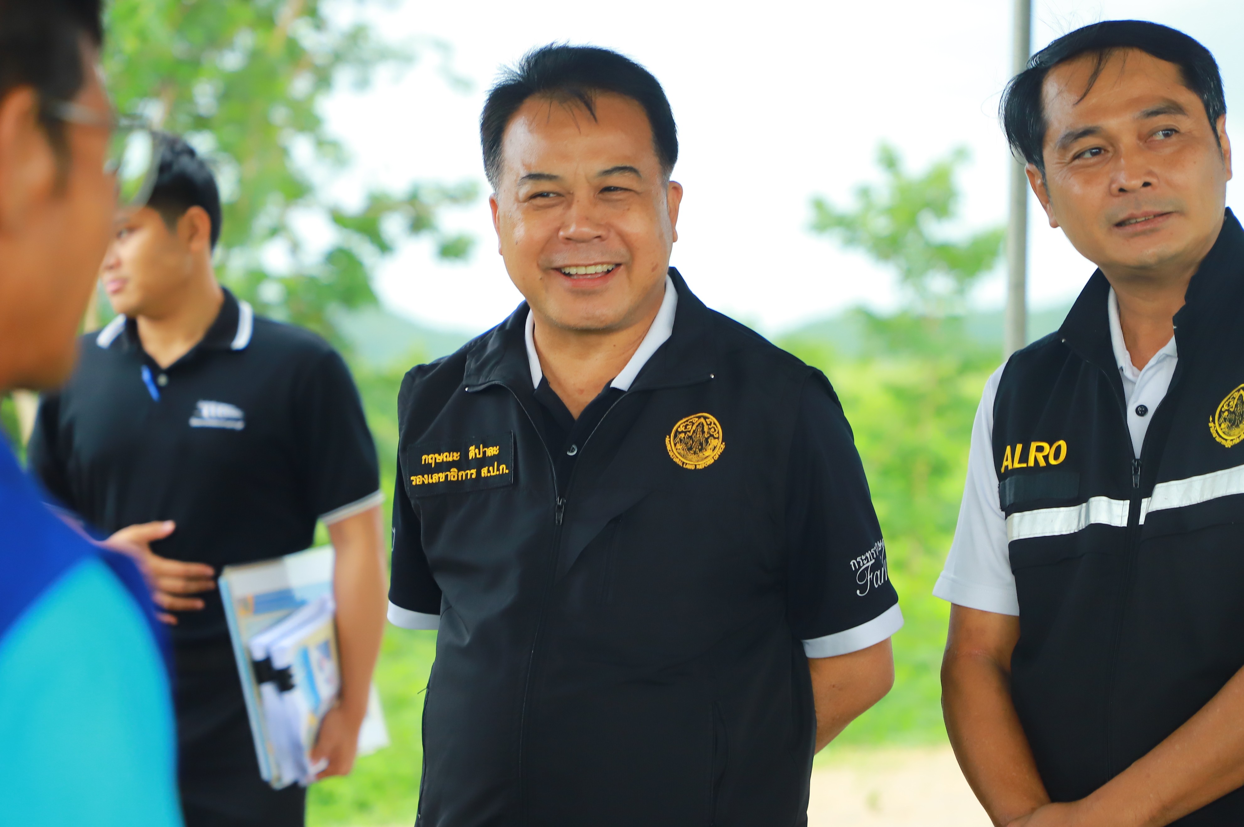 title - ส.ป.ก. ร่วมประชุมคณะทำงานที่ 3 เดินหน้าปั้น “รางบัวโมเดล” สู่ต้นแบบเมืองเกษตรนวัตกรรมครบวงจร พร้อมลุยพื้นที่รับฟังปัญหาเกษตรกรราชบุรี